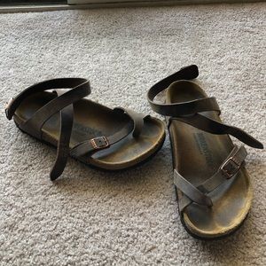 Birkenstock “yara” sandals
